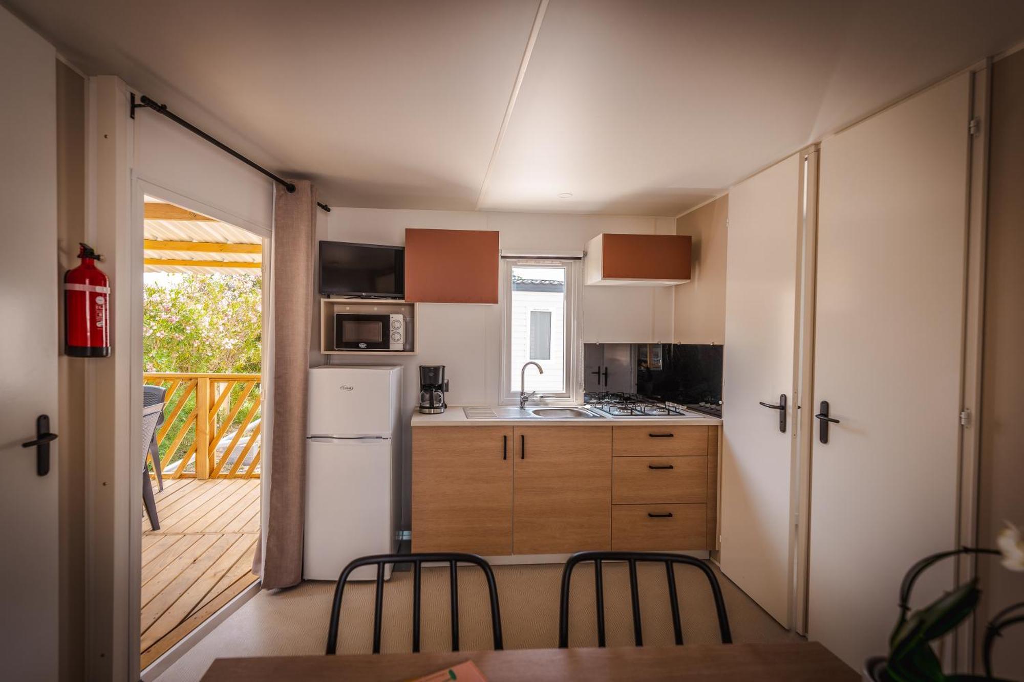 Camping Le Roucan West 维亚斯 外观 照片