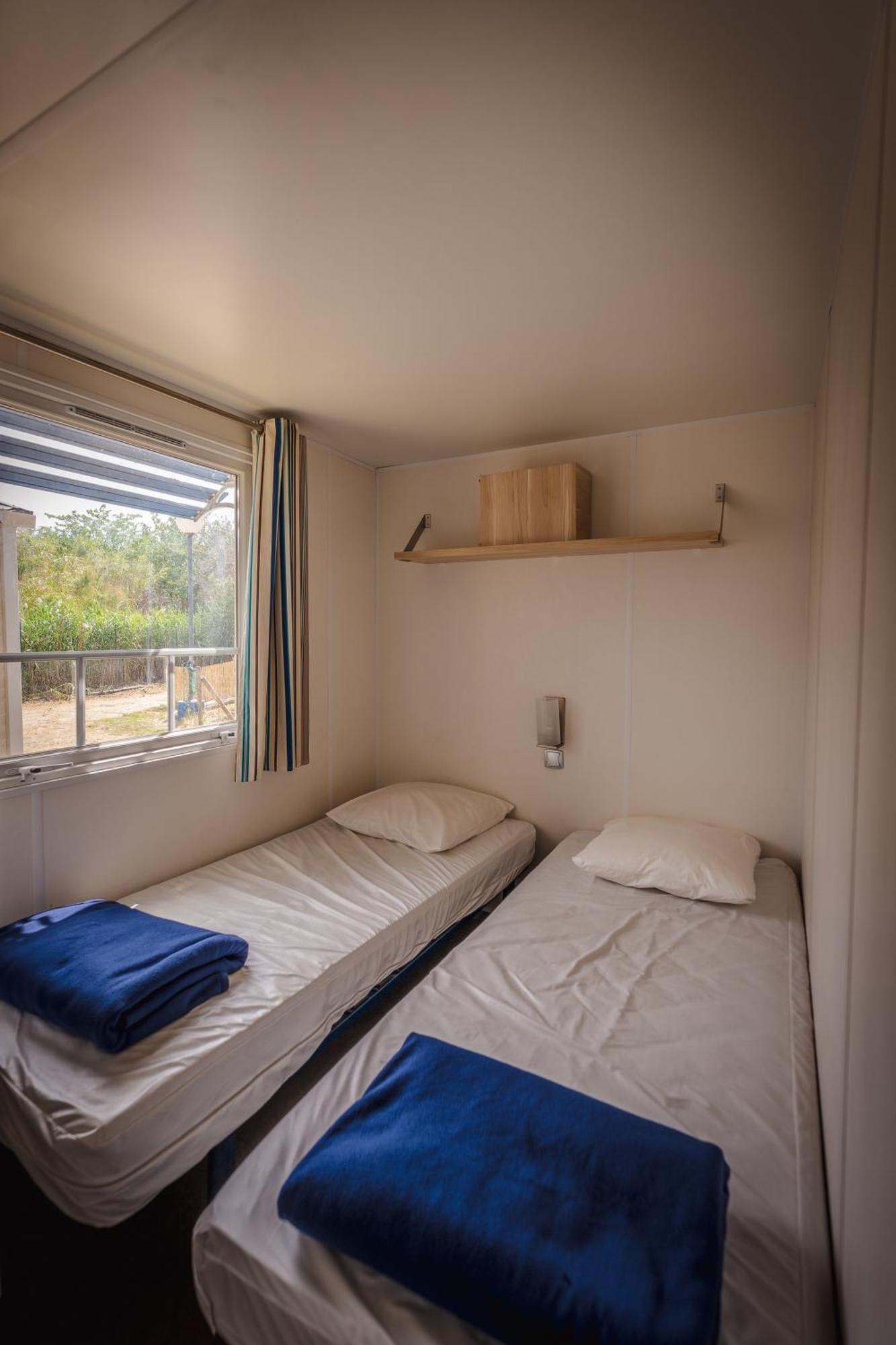Camping Le Roucan West 维亚斯 外观 照片