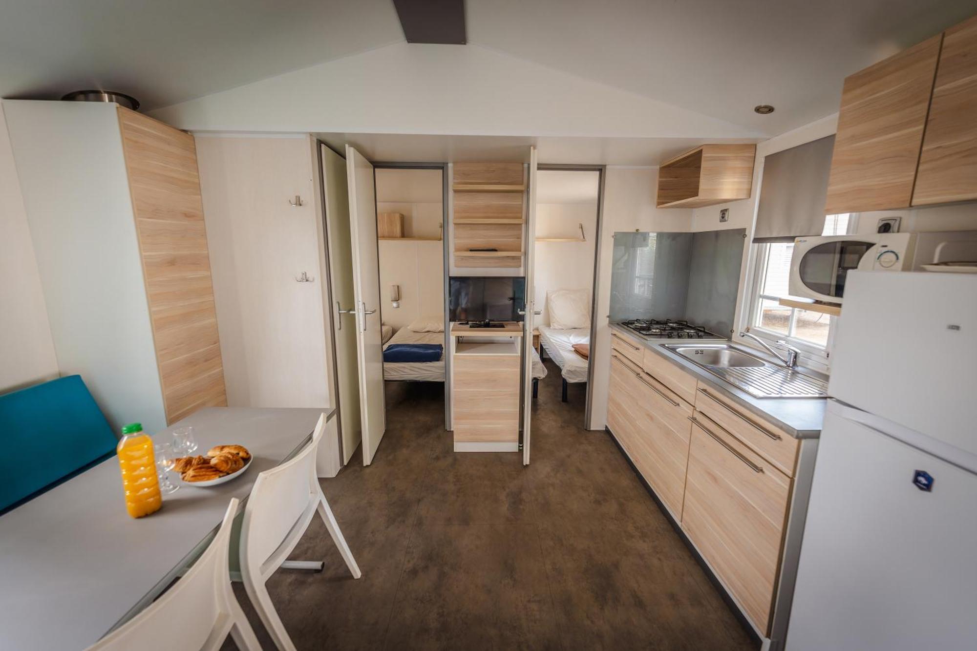 Camping Le Roucan West 维亚斯 外观 照片