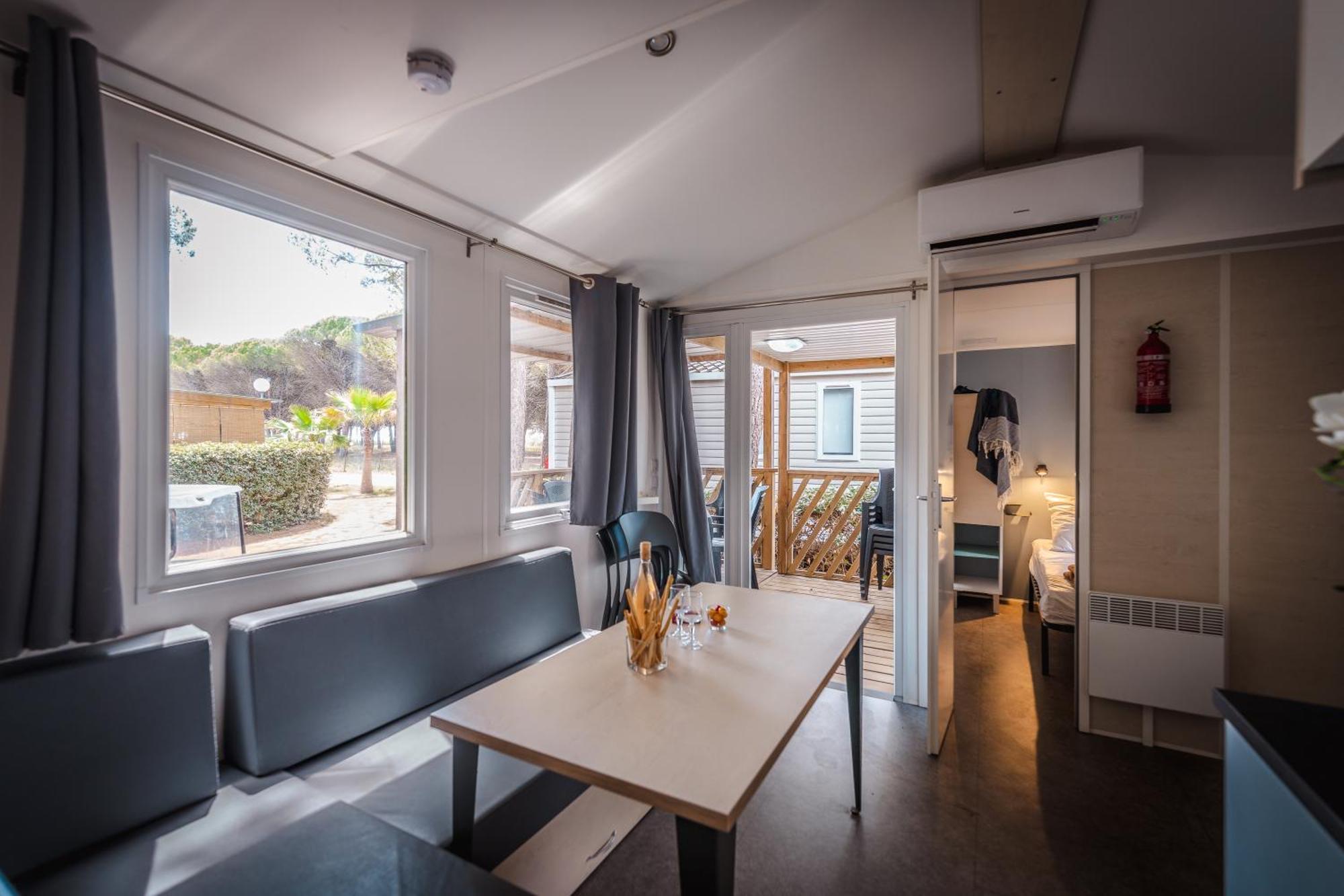 Camping Le Roucan West 维亚斯 外观 照片